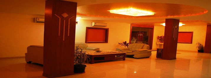 1508/Hotel Aarti International - Gandhidham 03.jpg